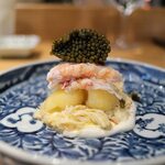 やまぐち - たいざの毛ガニ。そして早くも桃をあわせて。たまりません。