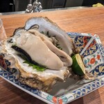 神楽坂 ほたる燈 - 生牡蠣（1380円）