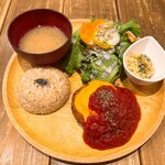 パプリカ食堂 Vegan - 【2025年06月】チーズハンバーグ定食（ランチ）＠2,000円、提供時