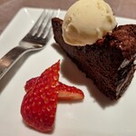 ピッツァ ピアッツァ - 