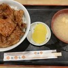 ぶた丼のとん田