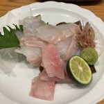海鮮料理と酒 いくひさ - さめガレイ昆布〆