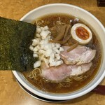 츄우카 소바 엔쟈쿠 - 円雀式 竹岡 中華 Soba　８５０円　＋味玉　(2025/05)