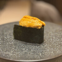 鮨 由う - 