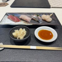 神楽坂 鮨 弥栄 - 