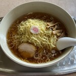 大勝軒 - 中華麺(麺大盛り)