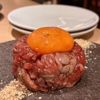 焼肉 黒田 - 炙りユッケ