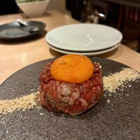 焼肉 黒田 - 炙りユッケ