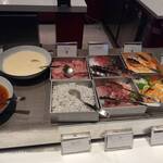 レストラン&バー タイドテーブル シオミ - 