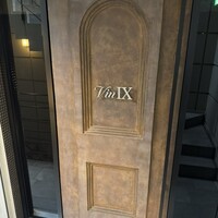 VinIX - 