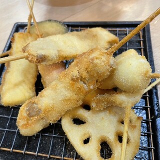 口コミ一覧 : 串揚げスタンド HACHIMITSU 錦通り店 （888） - 栄