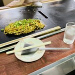 紋六 - 料理写真:焼きそば（すじ）４８０円