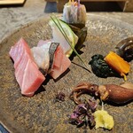 立ち喰い鮨 人人 - 