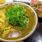 丸亀製麺 - カレーうどん（並）　390円