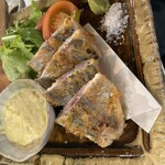 ニューロバタ カタナ食堂 - レア鯵フライ