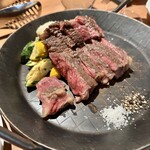 303491374 - サカエヤさんの完全放牧牛のカットステーキ