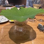 やまぐち - ◆京都 伊根町 赤雲丹と広島の潤菜　帆立千貝柱ジュレ乗せゴールドラッシュ玉蜀黍のブランマンジェ