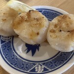 たき火炉端 雨やどり - ホタテ串