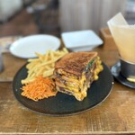 J.S. BURGERS CAFE 新宿店 - 