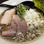 らぁ麺 亀我楽 - 料理写真: