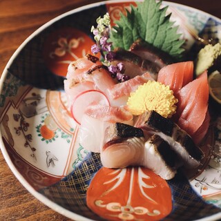 その日限りの出会いも楽しい。毎日変わる、季節の和食