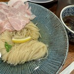 おダシと銀しゃり 中華そば 虹空 - 