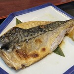 割烹 一の矢 - サバが少しトロッとして美味しかった