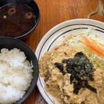 とんかつの山岡 - 卵とじとんかつ