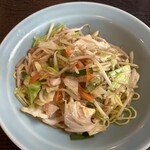 とんかつの山岡 - 焼きそば！塩焼きそばなんよなー、渋い！美味い！