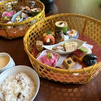 韻松亭 - 