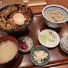 蝦夷前そばと豚丼 北堂 新千歳空港店