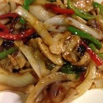 美林華飯店 - 豚肉とタマネギの黒豆ソース炒め2014.8