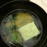 華鳳 - 湯葉豆腐 青紅葉麩 黄味そうめん