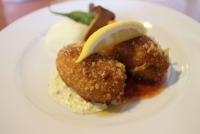 Dining Kitchen OGATSHI