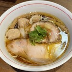 ラーメン屋 トイ・ボックス - ワンタン醤油ラーメン