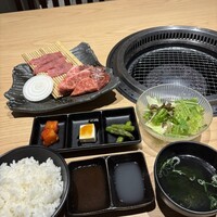焼肉 淀屋橋 牛の膳 - 