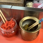 三陽軒 - 紅ショウガ・辛子高菜