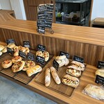 しばぱん - 店内(午前中)