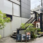 GULF’s transit table - 店舗外観