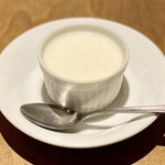 GULF’s transit table - ミニデザート：ミルクプリン