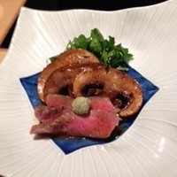 赤坂あじさい - シイタケ汁がすごい詰まってます。