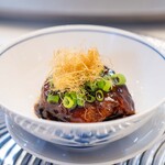 館山美食倶楽部 - 2025.6 館山産極上イノシシバラの角煮（たまり醤油、腐乳、紹興酒）