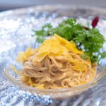 館山美食倶楽部 - 2025.6 ピーナッツソースの上海式カラスミ冷麺