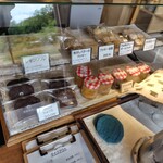 髙柳珈琲店 - 焼き菓子のショーケース