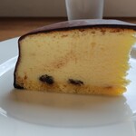 髙柳珈琲店 - チョコレート包みのチーズケーキ