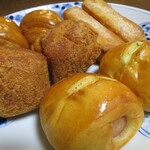 マックスバリュ - 料理写真:ミニパンアソート