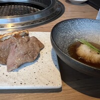 焼肉 The INNOCENT CARVERY 新丸ビル店 - 