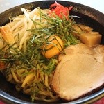 西江商店 - タベトン醤油月見まぜラーメン 750円。