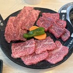 お肉屋さんが『君に、焼いて揚げる。』 - 