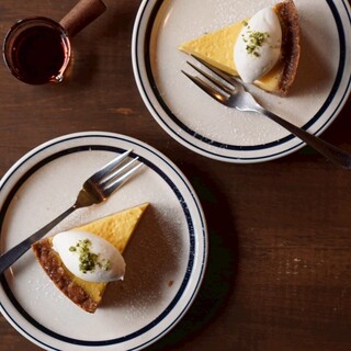 当店人気のカボチャのプリンタルト(数量限定)